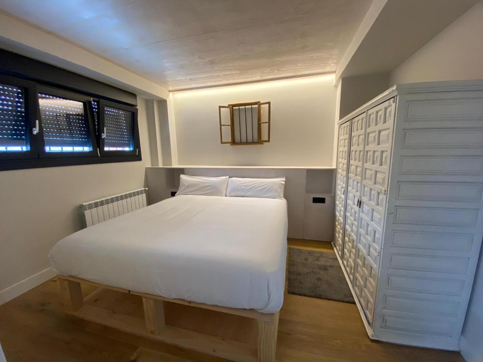 Cornelia Suites 03 Santander Bagian luar foto